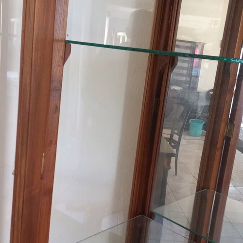 Display cabinet of English origin made of solid wood in excellent condition
