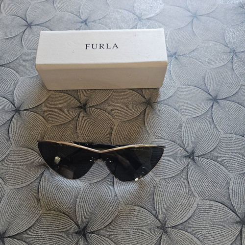 Furla sunglasses like new, black, modern design