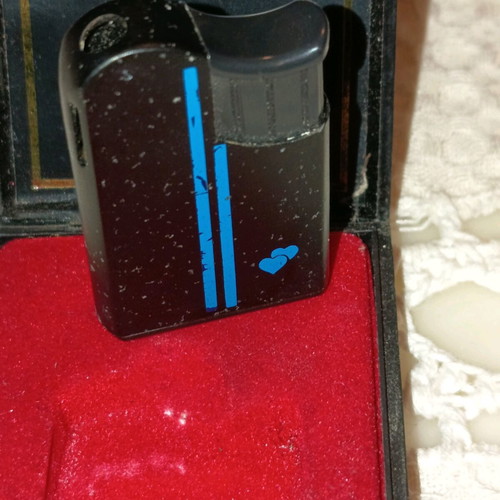 Robin gas lighter new with blue hearts in case