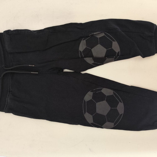 Children's pants and joggers like new, size 4-5, set of 5 pieces