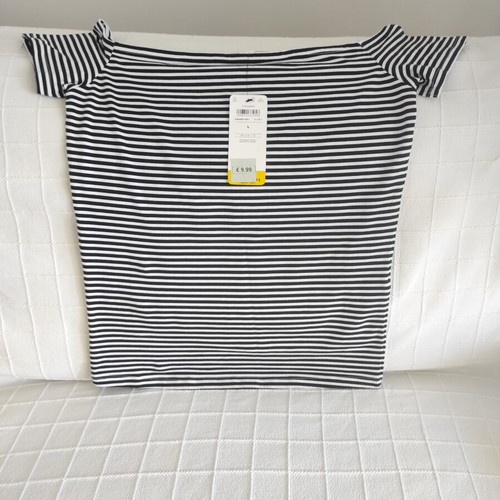 Terranova Mariniera T-shirt new, black and white, size M