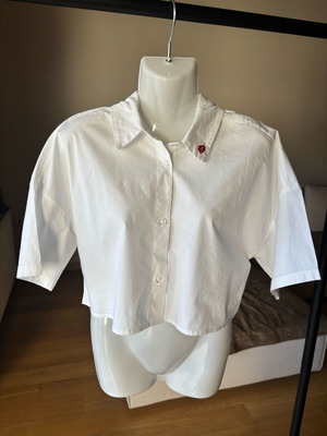 No Thinkin Women's Short Sleeve Shirt size 40 like new, white