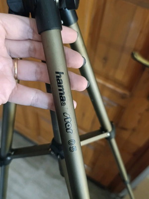 Hamma Star 5 camera tripod refurbished, missing part