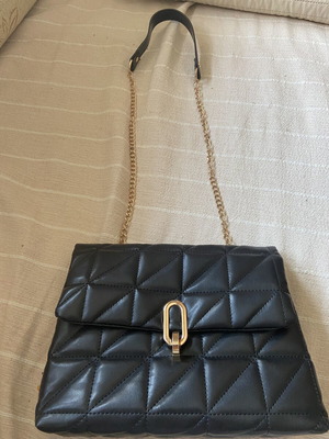 Shoulder bag like new, black, used twice