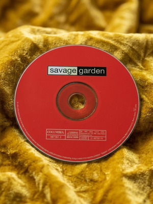 Savage Garden 1997 CD album with original booklet, new