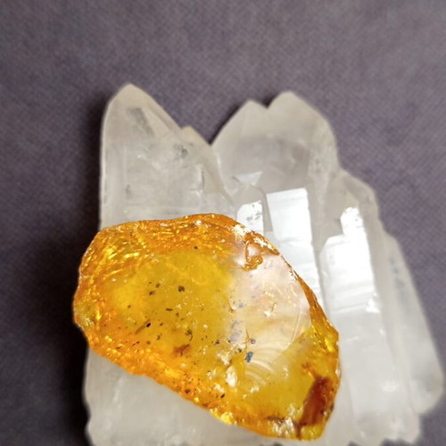 Amber genuine raw piece new