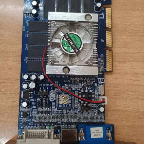 GeForce4 MX 440-8X 128MB graphics card like new, fully functional