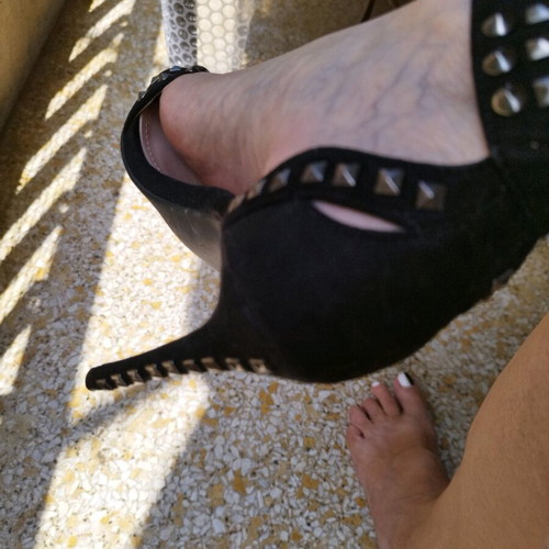 Sandals with studs new, size 39, black