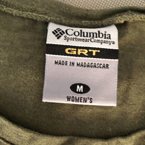Columbia women's green shirt like new size M