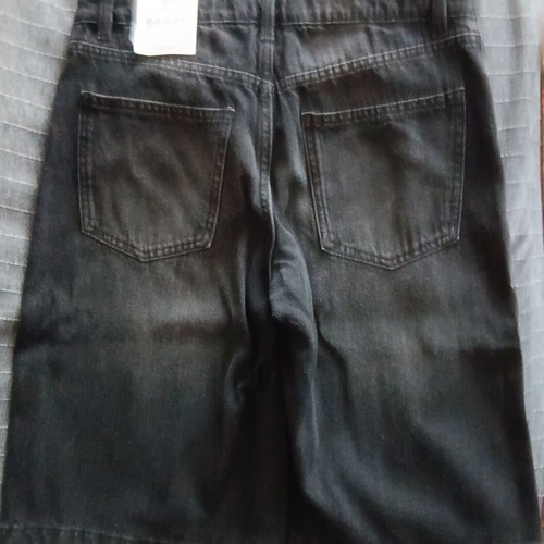Black denim bermuda Bershka new, size XS 34