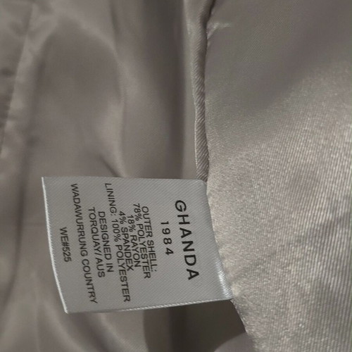 Ghanda beige jacket new with structured shoulders size Medium