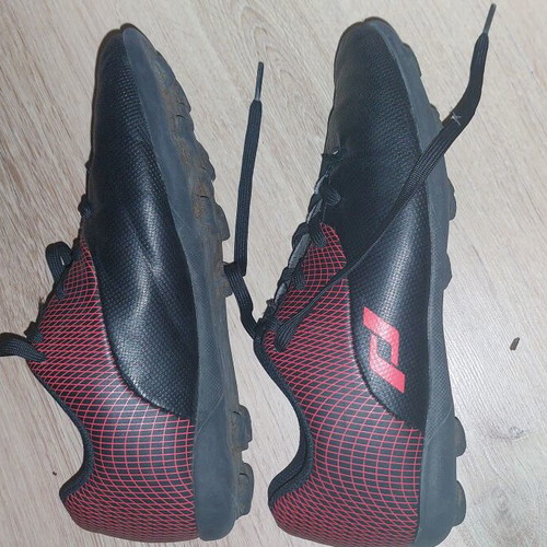Pro Touch football set like new, shoes size 36 & shin guards XS