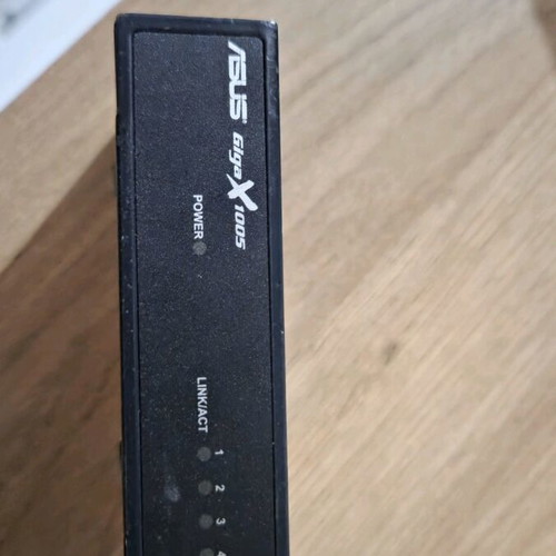Asus Gigabit Switch used, unknown functionality