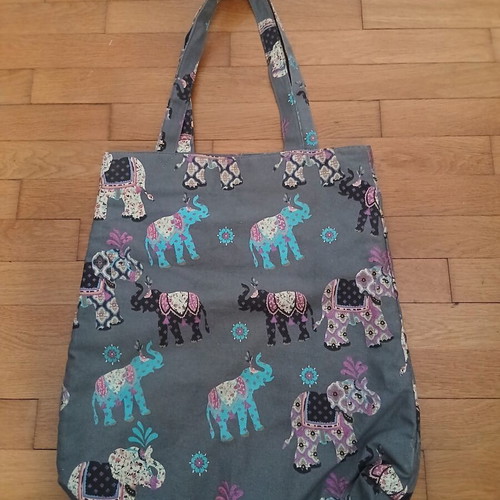 Accessorize fabric tote bag with elephant design, like new, shoulder type
