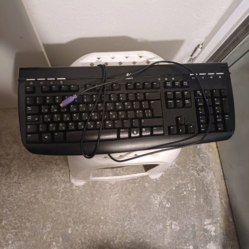 Keyboard like new condition
