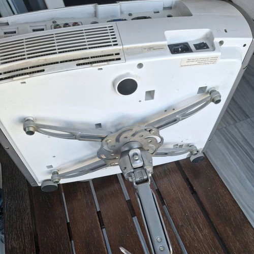 Epson EH-TW3500 projector