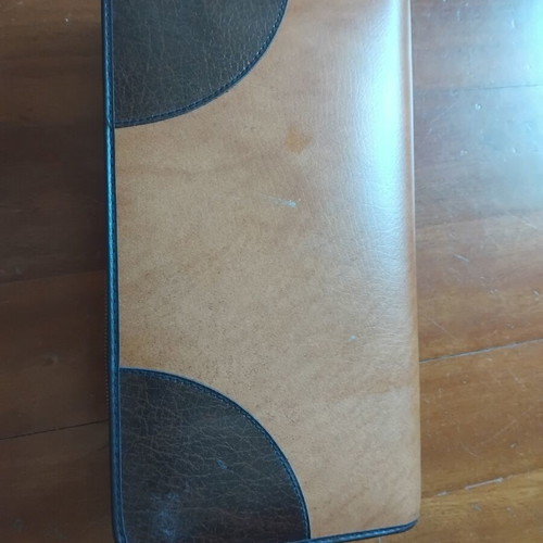 Besto grooming set case, excellent condition