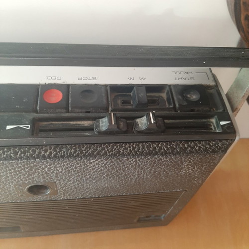 Grundig C4200 Automatic vintage radio cassette player used