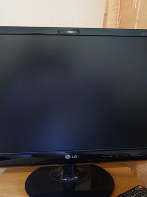 Комплект от 2 телевизора LG 22" в отлично състояние