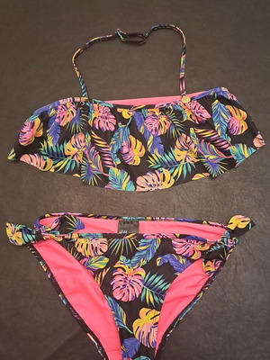 H&M Bikini like new, colorful, adjustable straps, size 14+