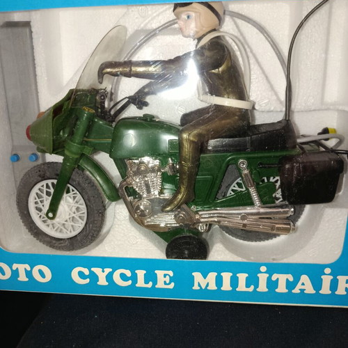Παιχνίδι Lyra No 550 army motorcycle σαν καινούργιο