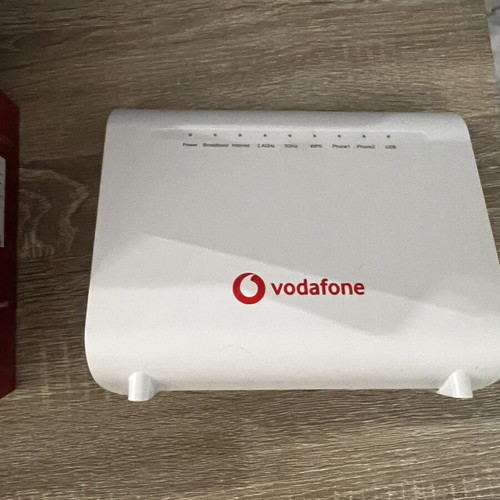 Router modem Vodafone ZTE H268Q like new