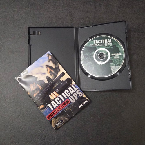 Tactical Ops Assault on Terror PC game used with English manual