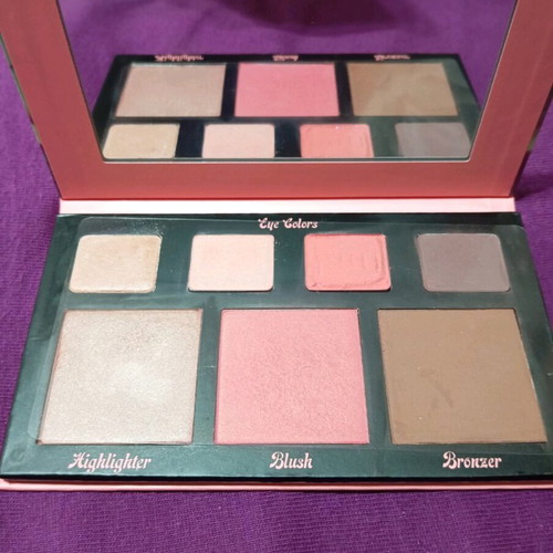 Radiant eyeshadow and blush palette like new