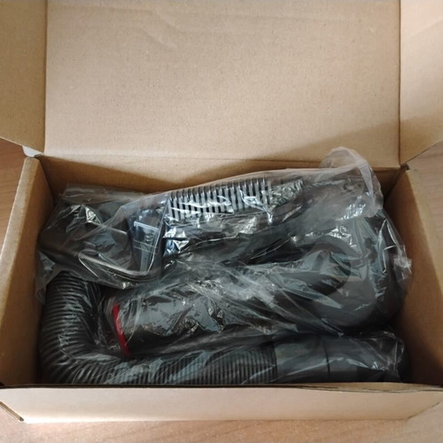 Pet grooming device for vacuum cleaner new