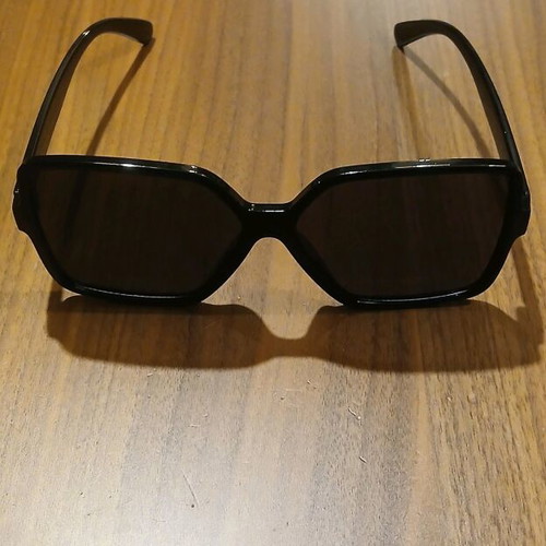 Fashion women's sunglasses new, black