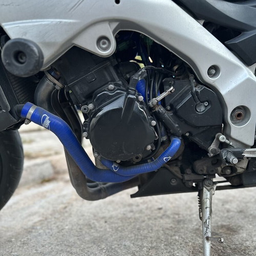 Suzuki GSR 600 motorcycle used, with extra tank bag