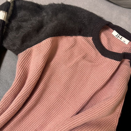 Women's blouse
