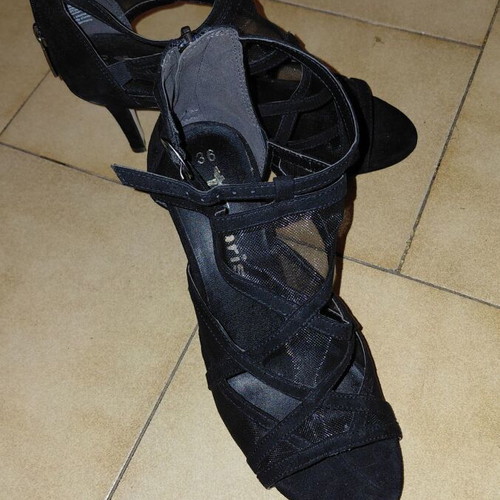 Tamaris heels new, size 36