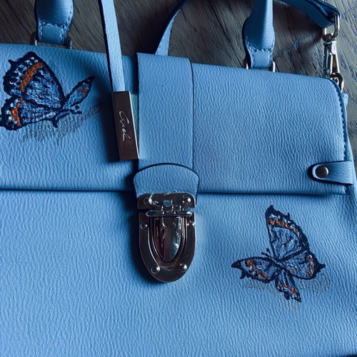 Axel bag hand-painted new in pastel color