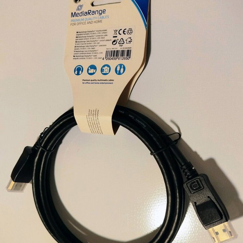IT Office Bundle with Savio Full HD Webcam, dlinkgo Gigabit Switch and DisplayPort Cable like new