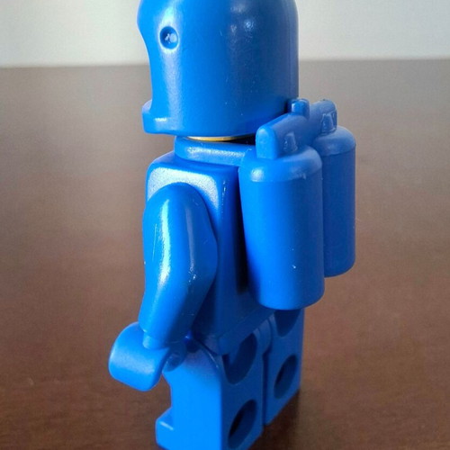Lego Classic Space Minifigure Blue with Air Tanks like new