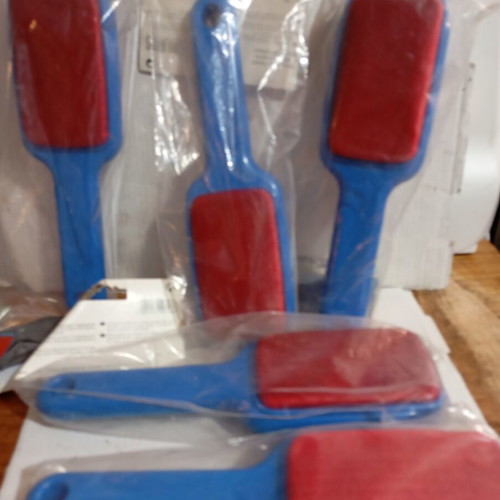 Clothes brushes pack of 5 new
