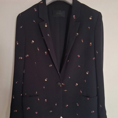 Ikks blazer new with skull and lightning print, tailored fit