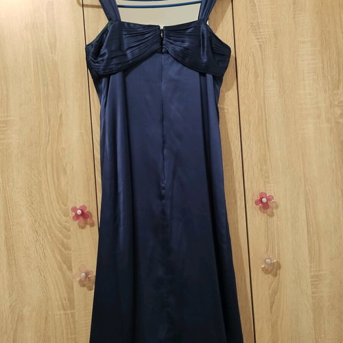 Cocktail dress like new with appliqué pearls blue size M