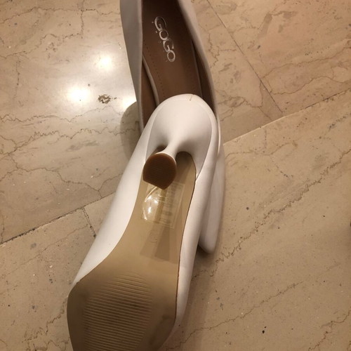 GoGo Shoes white pointed pumps size 38 new