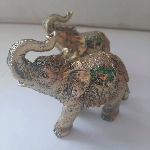 Decorative elephants like new, set of 3 synthetic material with rhinestones