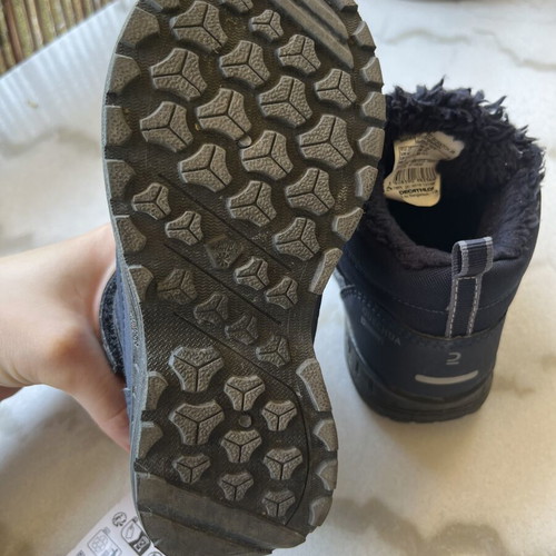Quechua waterproof warm kids boots size 27