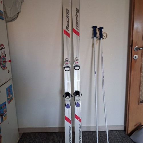 Ski bindings used with skis