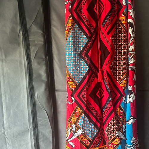 Emma & Ashley colorful printed skirt new, size S/M