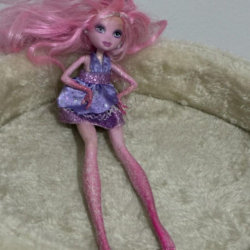 Barbie A Fashion Fairytale Flairies Glim'R used doll with loose leg joints