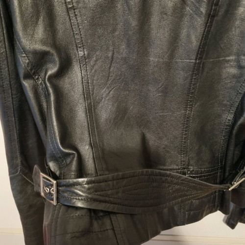 Mid-length leather jacket with mao collar size 46 like new, black