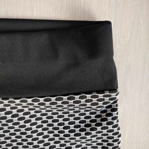 Leggings shorts used, black and white