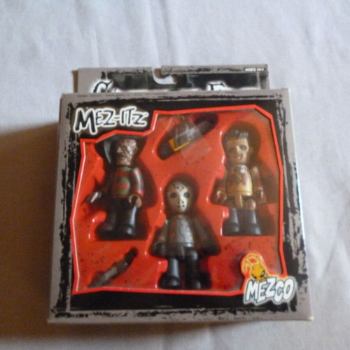 Mezco Cinema Of Fear Series 1 figures