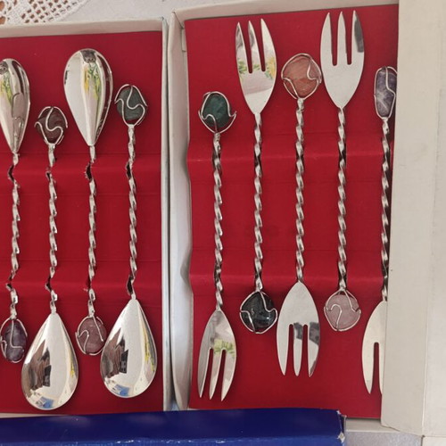 Vintage cutlery set Mondial Brazil with semi-precious stones new