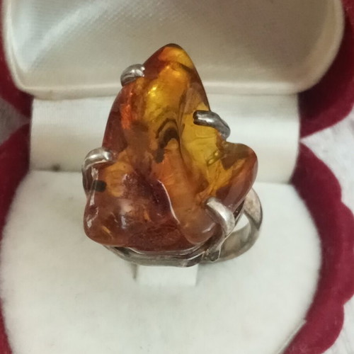 Silver 925 ring with Russian amber, size 54-55